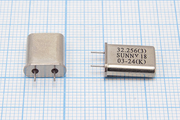 32256 \HC49U\18\\\SA[SUNNY]\3Г 3мм (SUNNY 18) --- Кварцевые резонаторы (пьезокерамические, диэлектрические, ПАВ (SAW), резонаторы из других пьезоматериалов)