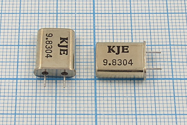 9830,4 \HC49U\20\\\\1Г 4мм (KJE) --- Кварцевые резонаторы (пьезокерамические, диэлектрические, ПАВ (SAW), резонаторы из других пьезоматериалов)