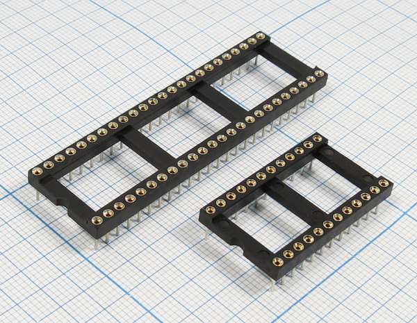 пан DIP \28HP 2,54\\цанг\KLS1-217-28-Z-2\[SCLM-28P --- Панельки для микросхем