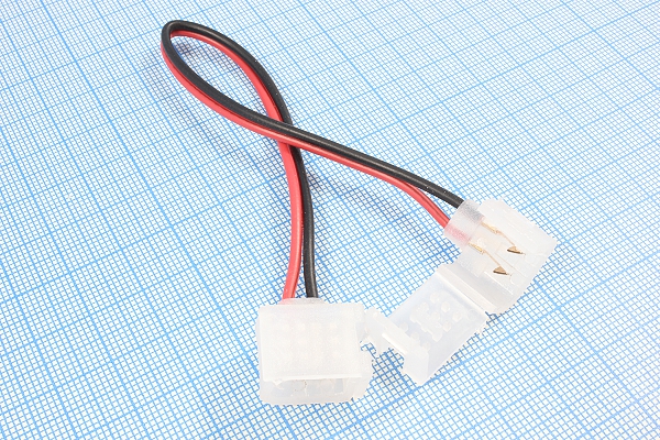 шнур пит СДлент шт 2P-шт 2P\0,14м\12В\ --- Шнуры и фильтры питания, удлинители (сетевые, компьютерные, автомобильные)