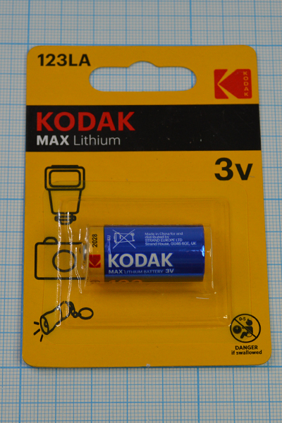 бат  3В\1300мАч\17x33,5\Li\CR123А\Kodak --- Щелочные и литиевые батареи