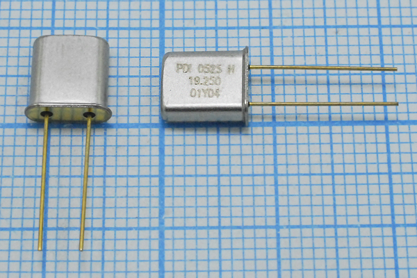 19250 \UM1\20\ 10\ 10/-30~60C\U1[UM1][PDI]\1Г --- Кварцевые резонаторы (пьезокерамические, диэлектрические, ПАВ (SAW), резонаторы из других пьезоматериалов)