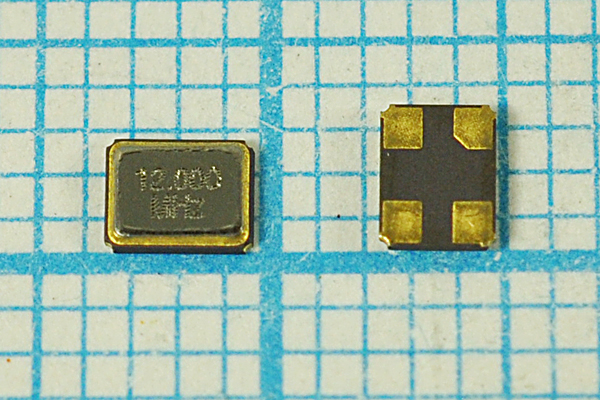 12000 \SMD03225C4\ 9\ 10\ 30/-40~85C\S3225\1Г --- 