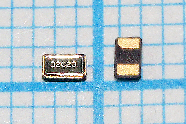 32,768 \SMD02012C2\12,5\ 20\150/-40~85C\S2012\1Г --- Кварцевые резонаторы (пьезокерамические, диэлектрические, ПАВ (SAW), резонаторы из других пьезоматериалов)