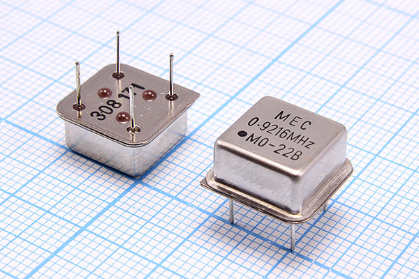 гк 921,6 \\HALF\T/CM\5В\MO-22B\MEC --- Кварцевые генераторы