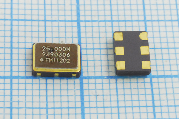 гк 25000 \\SMD07050C6\LVDS\3,3В\SLO-103\EZTECK --- Кварцевые генераторы