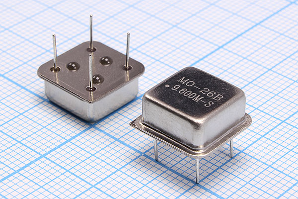 гк 9600 \\HALF\T/CM\3,3В\MO-26B-S\MEC --- Кварцевые генераторы