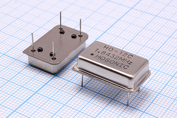 гк 1843,2 \\FULL\T/CM\5В\HO-12C\ --- Кварцевые генераторы