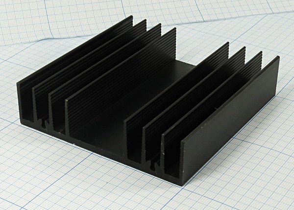 охладитель 100x 95x 24\F12\\Al\чер\BLA060-100\ --- Охладители (радиаторы охлаждения)