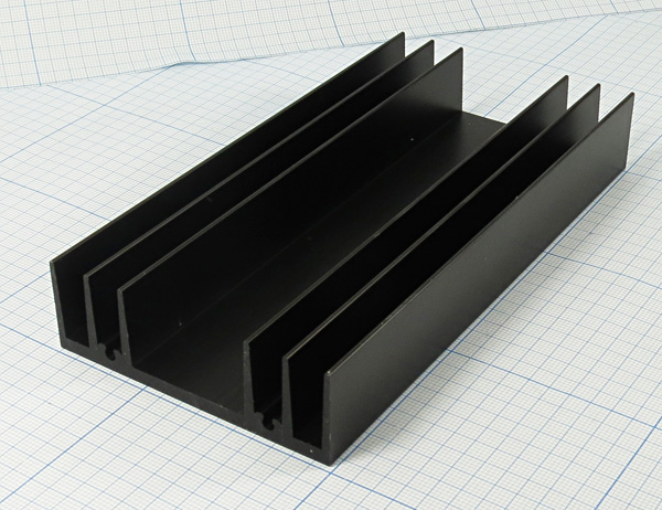 охладитель 150x 75x 24\F14\\Al\чер\BLA057-150\ --- Охладители (радиаторы охлаждения)