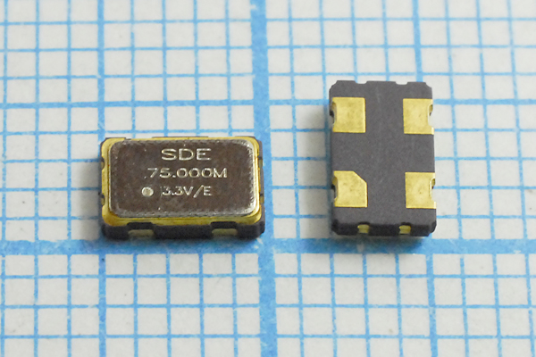 гк 75000 \\SMD05032C4\T/CM\3,3В\SOC5\ --- Кварцевые генераторы