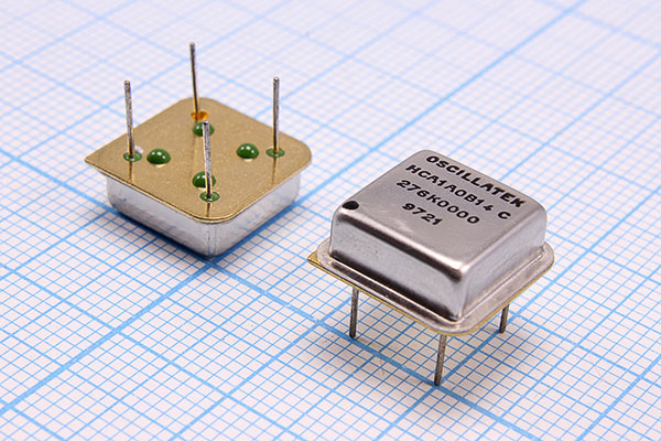 гк 276 \\HALF\ \\HCA1A0B14C\OSCILLATIK --- Кварцевые генераторы