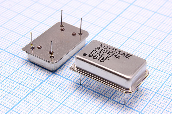 гк 815 \\FULL\T/CM\5В\XO-54AE\DALE --- Кварцевые генераторы