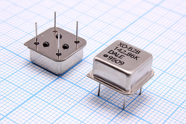 гк 142,86 \\HALF\T/CM\5В\XO-52B\DALE --- Кварцевые генераторы
