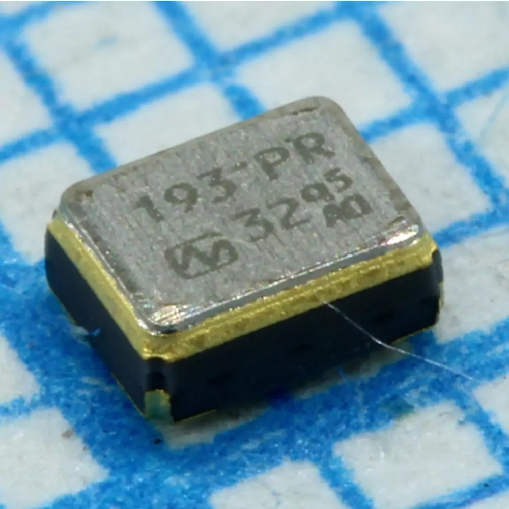 гк 32000 \TCXO\SMD02016C4\SIN\3,3В\NT2016SA\NDK --- Кварцевые генераторы