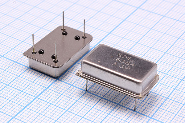 гк 1638,4 \\FULL\CM\3,3В\OSC14\SDE --- Кварцевые генераторы