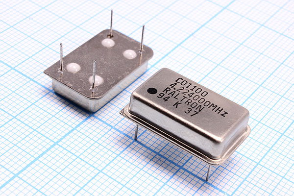 гк 4224 \\FULL\TTL\5В\CO1100\RALTRON --- Кварцевые генераторы