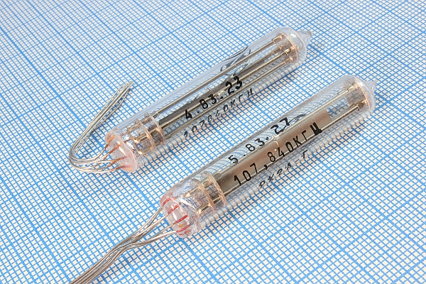 107,84 \ЭЖ\\\\РК2А\1Г 10x52 --- Кварцевые резонаторы (пьезокерамические, диэлектрические, ПАВ (SAW), резонаторы из других пьезоматериалов)