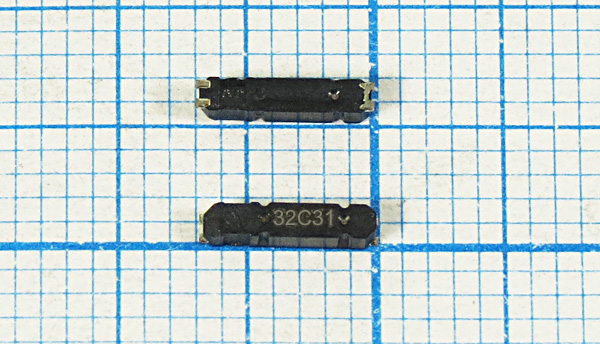 32,768 \SMD07015P3\12,5\ 20\ /-40~85C\CM-130\1Г --- Кварцевые резонаторы (пьезокерамические, диэлектрические, ПАВ (SAW), резонаторы из других пьезоматериалов)