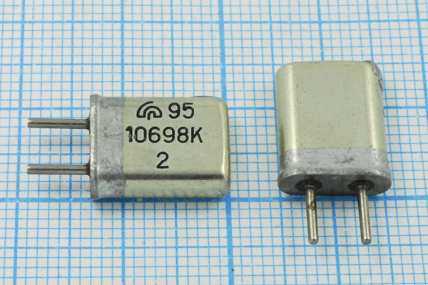 10698 \HC25U\\\\МА\1Г (10698К) --- Кварцевые резонаторы (пьезокерамические, диэлектрические, ПАВ (SAW), резонаторы из других пьезоматериалов)