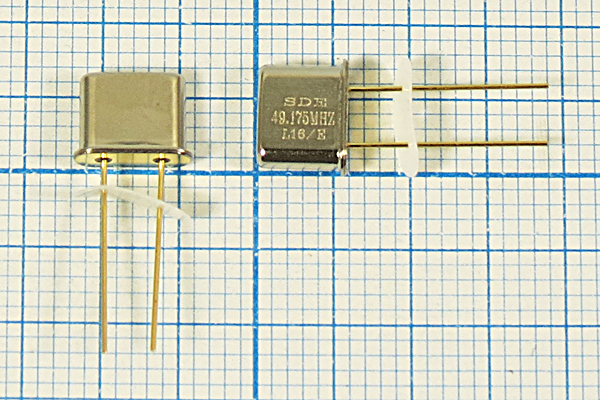49175 \UM5\16\ 10\ 30/-40~85C\UM-5[SDE]\3Г +IS --- Кварцевые резонаторы (пьезокерамические, диэлектрические, ПАВ (SAW), резонаторы из других пьезоматериалов)