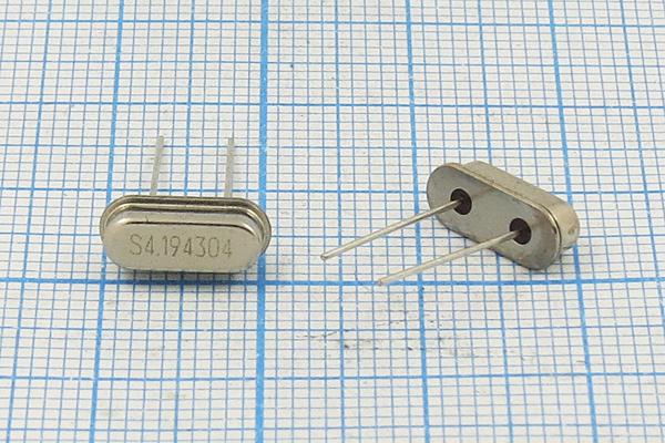 4194,304 \HC49S3\22\ 30\ 30/-10~60C\49S[SDE]\1Г --- Кварцевые резонаторы (пьезокерамические, диэлектрические, ПАВ (SAW), резонаторы из других пьезоматериалов)