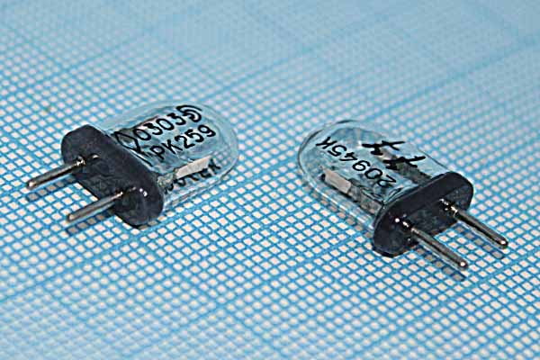 20945 \КА\\\\РК259\1Г --- Кварцевые резонаторы (пьезокерамические, диэлектрические, ПАВ (SAW), резонаторы из других пьезоматериалов)