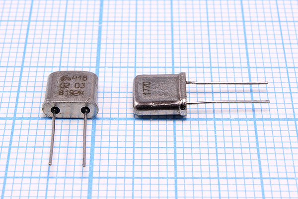 8192 \UM5\S\ 40\\РК418МН\1Г --- Кварцевые резонаторы (пьезокерамические, диэлектрические, ПАВ (SAW), резонаторы из других пьезоматериалов)