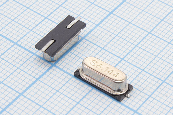 6144 \SMD49S4\20\ 30\ 30/-20~70C\49S-SMD\1Г (S6.14 --- Кварцевые резонаторы (пьезокерамические, диэлектрические, ПАВ (SAW), резонаторы из других пьезоматериалов)