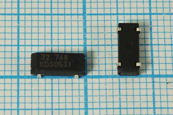 32,768 \SMD08038P4\12,5\ 30\ /-40~85C\DMX-26S\1Г --- Кварцевые резонаторы (пьезокерамические, диэлектрические, ПАВ (SAW), резонаторы из других пьезоматериалов)