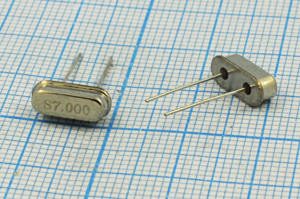 7000 \HC49S3\12\ 30\\\1Г (S) --- Кварцевые резонаторы (пьезокерамические, диэлектрические, ПАВ (SAW), резонаторы из других пьезоматериалов)