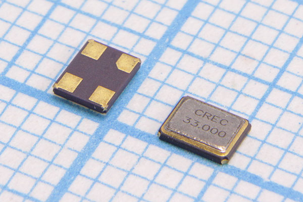 33000 \SMD03225C4\12\ 20\ 20/-20~70C\XMD\1Г CREC --- Кварцевые резонаторы (пьезокерамические, диэлектрические, ПАВ (SAW), резонаторы из других пьезоматериалов)