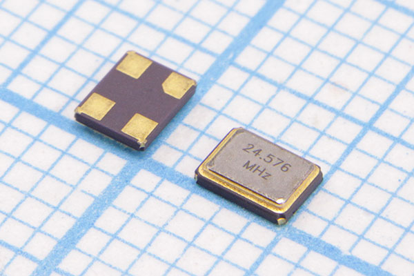 24576 \SMD03225C4\12\ 10\ 50/-40~85C\XMD\1Г CREC --- Кварцевые резонаторы (пьезокерамические, диэлектрические, ПАВ (SAW), резонаторы из других пьезоматериалов)