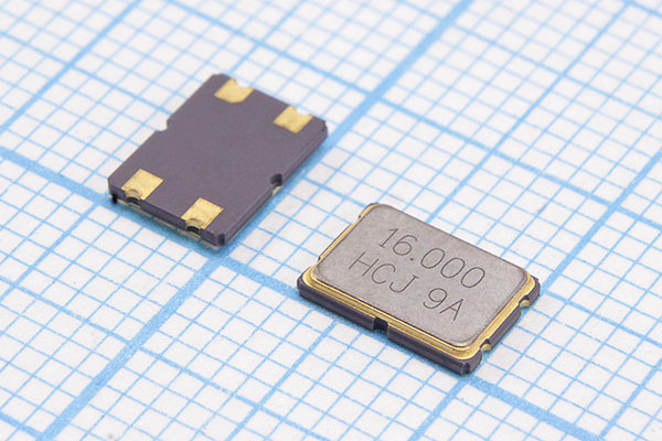 16000 \SMD07050C4\20\ 20\ 20/-20~70C\XMA\1Г CREC --- Кварцевые резонаторы (пьезокерамические, диэлектрические, ПАВ (SAW), резонаторы из других пьезоматериалов)