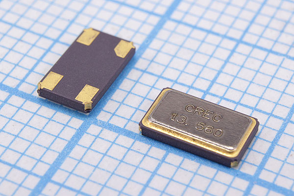 13560 \SMD06035C4\20\ 20\ 20/-20~70C\XMB\1Г CREC --- Кварцевые резонаторы (пьезокерамические, диэлектрические, ПАВ (SAW), резонаторы из других пьезоматериалов)