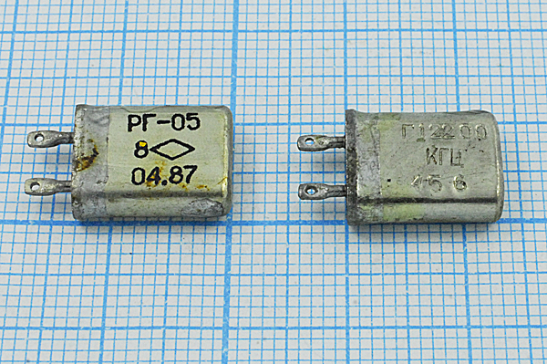 12200 \МВ\\ 15\ 15/-10~60C\РГ05МВ-14БВ\1Г --- Кварцевые резонаторы (пьезокерамические, диэлектрические, ПАВ (SAW), резонаторы из других пьезоматериалов)