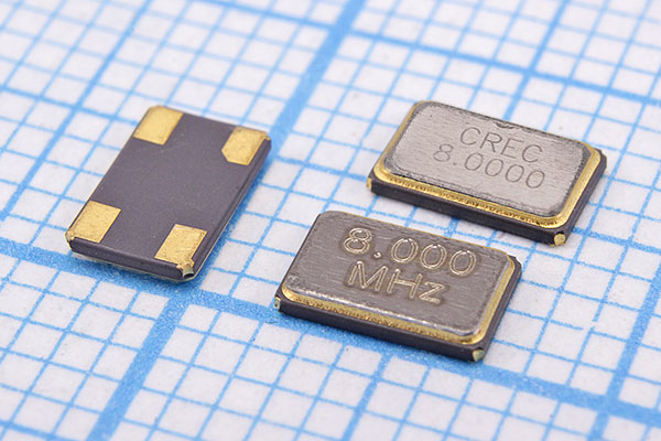 8000 \SMD05032C4\20\ 20\ 30/-40~85C\XMC\1Г CREC --- Кварцевые резонаторы (пьезокерамические, диэлектрические, ПАВ (SAW), резонаторы из других пьезоматериалов)