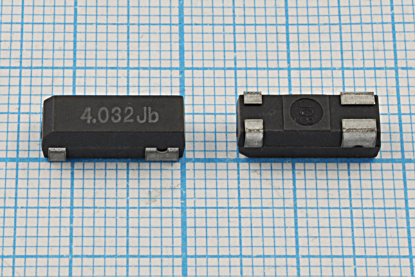 4032 \SMD13250P4\30\ 50\ 50/-40~85C\MG3A\1Г --- Кварцевые резонаторы (пьезокерамические, диэлектрические, ПАВ (SAW), резонаторы из других пьезоматериалов)