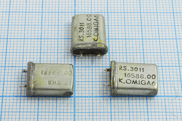 16588 \HC49U\\\\\1Г 3мм бу --- Кварцевые резонаторы (пьезокерамические, диэлектрические, ПАВ (SAW), резонаторы из других пьезоматериалов)