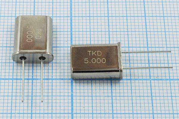 5000 \HC49U\20\ 30\\HC-49U[TKD]\1Г (TKD) --- Кварцевые резонаторы (пьезокерамические, диэлектрические, ПАВ (SAW), резонаторы из других пьезоматериалов)