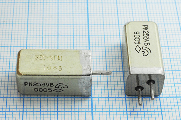 320 \УВ\\ 30\200/-60~90C\РК253УВ-17ЕЦ\1Г 11x11x22 --- Кварцевые резонаторы (пьезокерамические, диэлектрические, ПАВ (SAW), резонаторы из других пьезоматериалов)