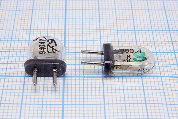 5990,4 \КА\\  5\ 30/-40~70C\КА-4ВС\1Г --- Кварцевые резонаторы (пьезокерамические, диэлектрические, ПАВ (SAW), резонаторы из других пьезоматериалов)