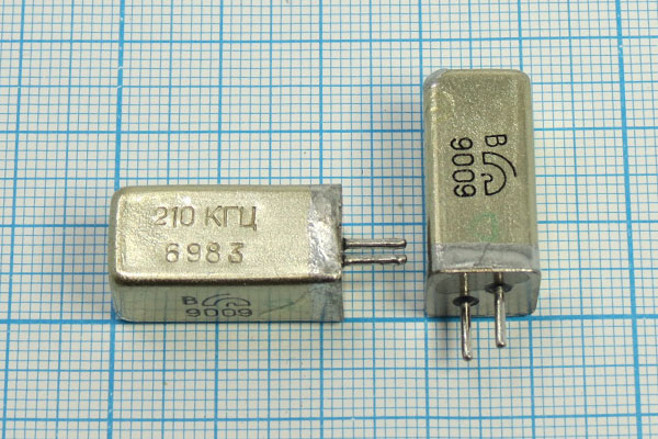 210 \УВ\\ 20\300/-60~85C\РК168УВ-7ДШ\1Г 11x11x22 --- Кварцевые резонаторы (пьезокерамические, диэлектрические, ПАВ (SAW), резонаторы из других пьезоматериалов)