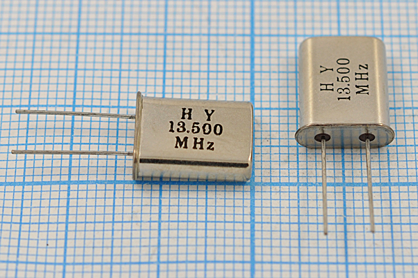 13500 \HC49U\20\ 30\\\1Г (HY) --- Кварцевые резонаторы (пьезокерамические, диэлектрические, ПАВ (SAW), резонаторы из других пьезоматериалов)