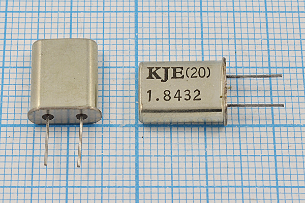 1843,2 \HC49U\20\\\\1Г (KJE20) --- Кварцевые резонаторы (пьезокерамические, диэлектрические, ПАВ (SAW), резонаторы из других пьезоматериалов)