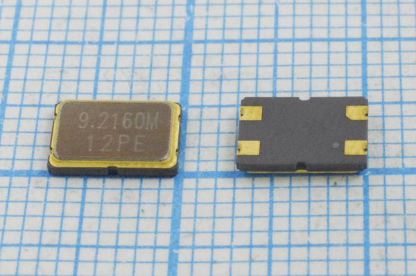 9216 \SMD07050C4\12\ 10\ 30/-40~85C\S7050\1Г --- Кварцевые резонаторы (пьезокерамические, диэлектрические, ПАВ (SAW), резонаторы из других пьезоматериалов)