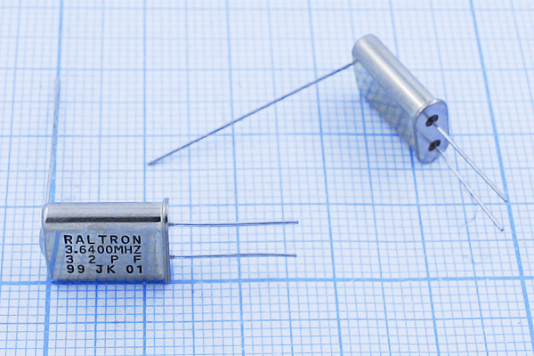 3640 \HC49U+LW\32\\\HC49U\1Г (3.6400MHZ 32PF) --- Кварцевые резонаторы (пьезокерамические, диэлектрические, ПАВ (SAW), резонаторы из других пьезоматериалов)