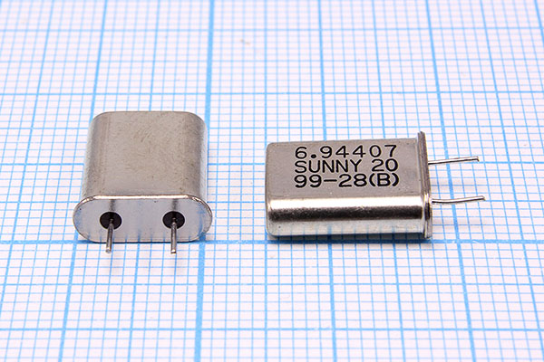 6944,07 \HC49U\20\\\SA[SUNNY]\1Г 4,5мм SUNNY --- Кварцевые резонаторы (пьезокерамические, диэлектрические, ПАВ (SAW), резонаторы из других пьезоматериалов)