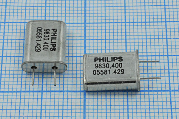 9830,4 \HC49U\S\\\HC49U[PHILIPS]\1Г 5мм --- Кварцевые резонаторы (пьезокерамические, диэлектрические, ПАВ (SAW), резонаторы из других пьезоматериалов)