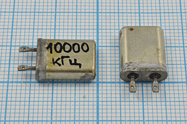 10000 \ МВ\\\\\1Г (10000 кГц) --- Кварцевые резонаторы (пьезокерамические, диэлектрические, ПАВ (SAW), резонаторы из других пьезоматериалов)
